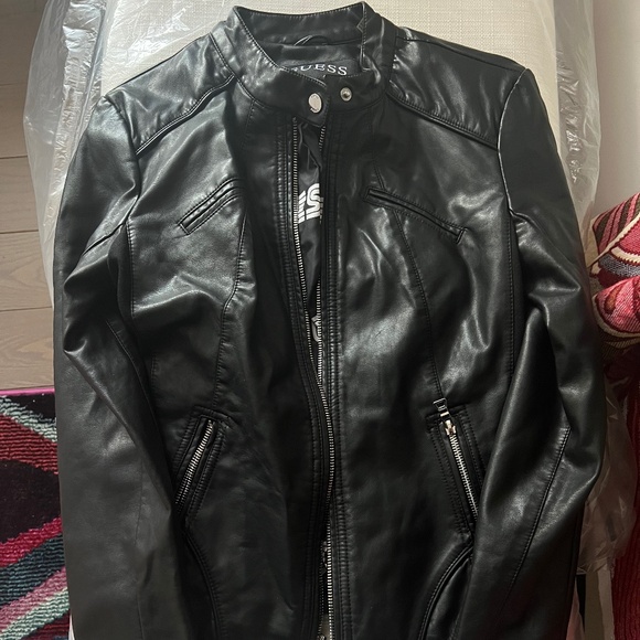 Guess Leather Jacket NWT Small (faux) - Picture 3 of 4